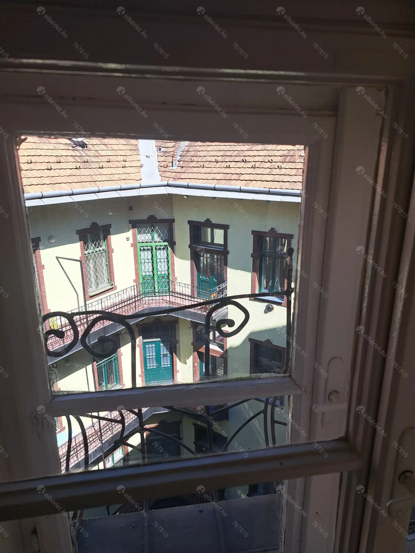 Kiadó albérlet 180000 Ft/hó áron: Budapest, V. kerület  Henszlmann Imre utca. Mérete: 25 nm, 1 szobás | Alberlet.hu - 6531295