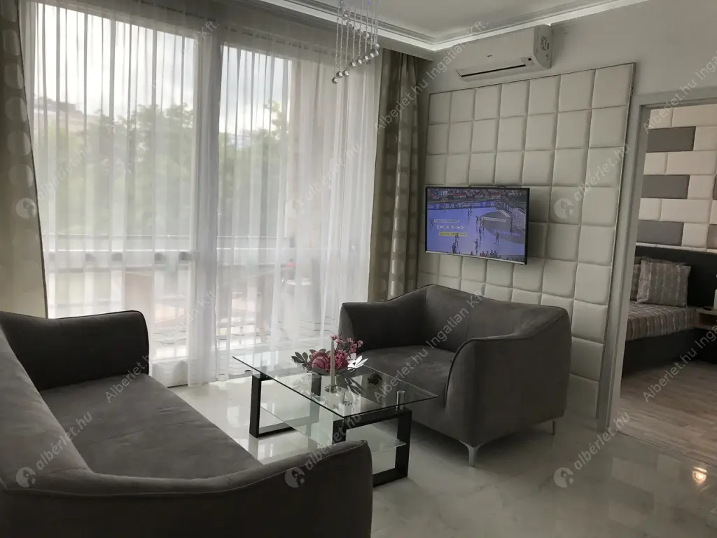 Kiadó albérlet 650000 Ft/hó áron: Budapest, V. kerület  Hercegprímás utca. Mérete: 67 nm, 3 szobás | Alberlet.hu - 6633333