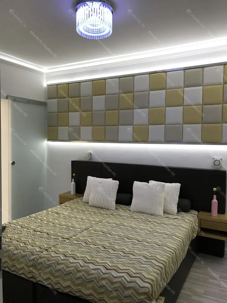 Kiadó albérlet 600000 Ft/hó áron: Budapest, V. kerület  Hercegprímás utca. Mérete: 67 nm, 3 szobás | Alberlet.hu - 6640601