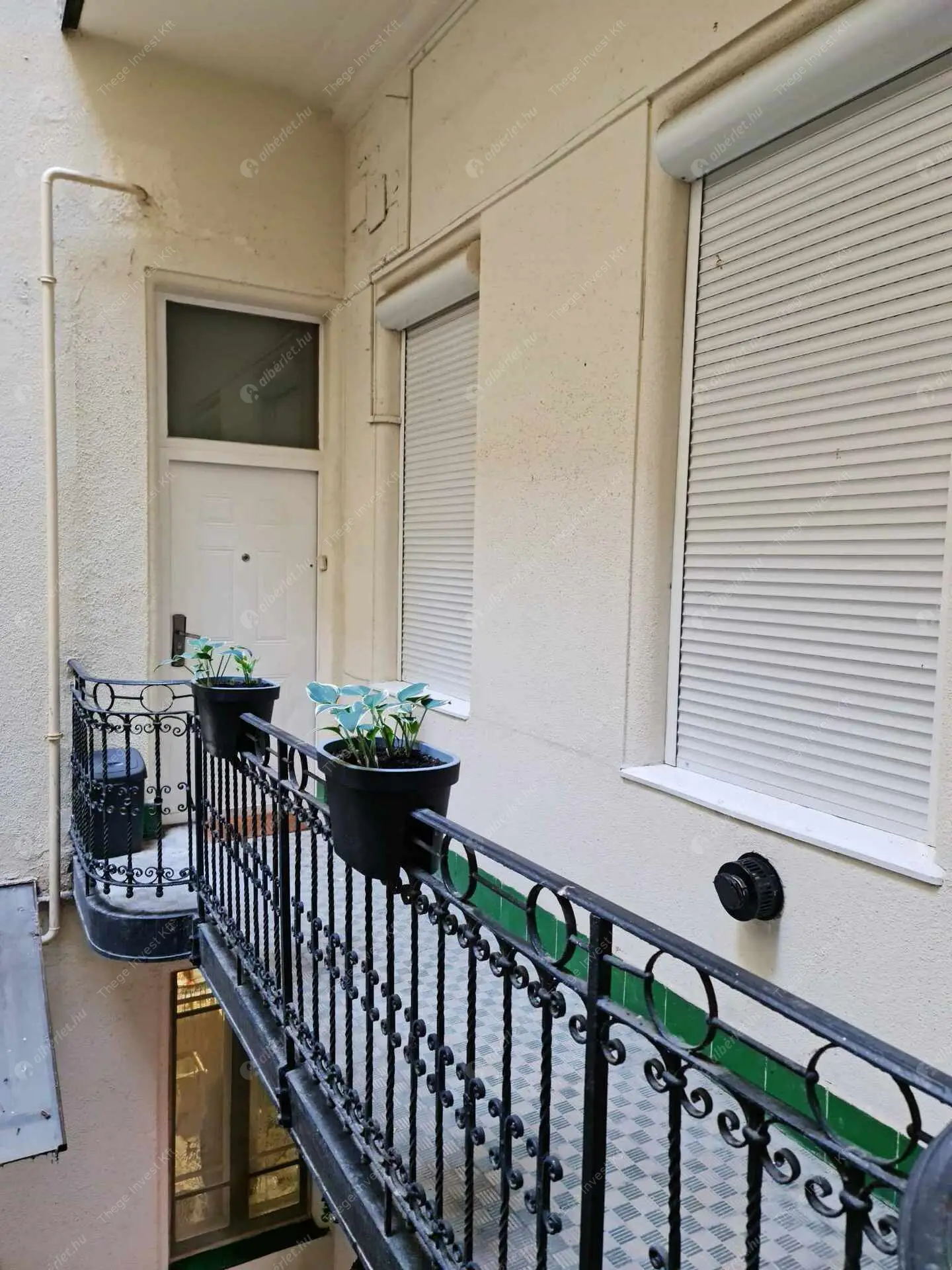 Kiadó albérlet 400000 Ft/hó áron: Budapest, V. kerület  Hold utca. Mérete: 59 nm, 3 szobás | Alberlet.hu - 6497758