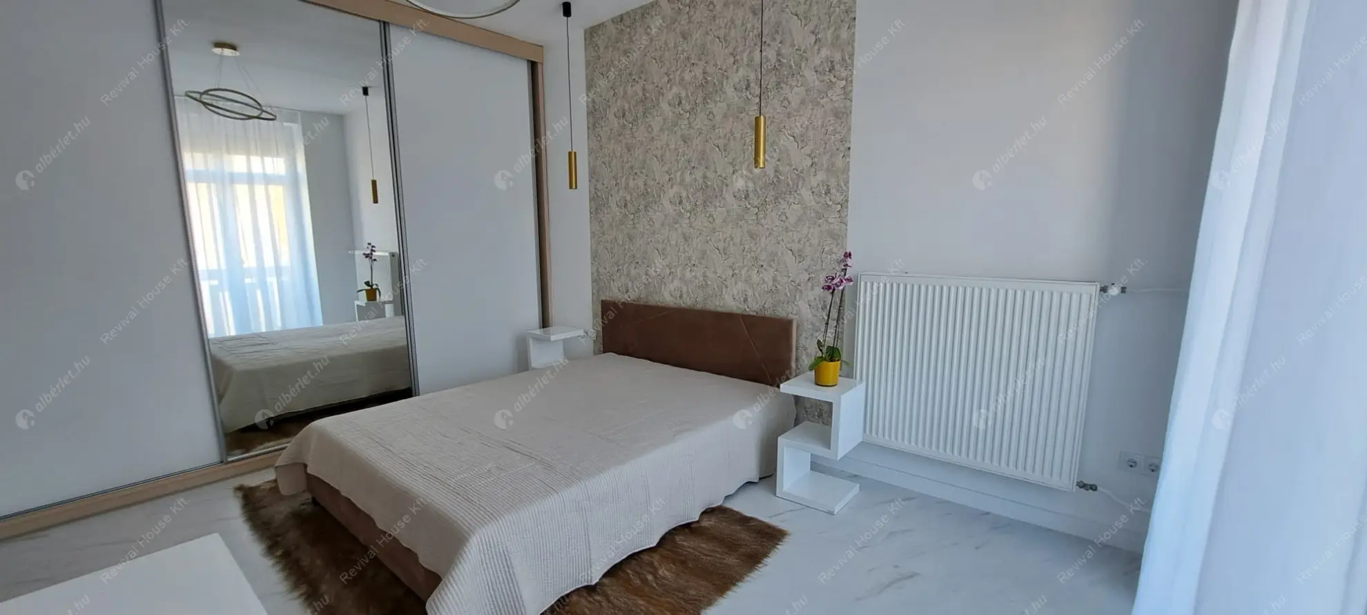 Kiadó albérlet 550000 Ft/hó áron: Budapest, V. kerület  Honvéd tér. Mérete: 83 nm, 3 szobás | Alberlet.hu - 6586793