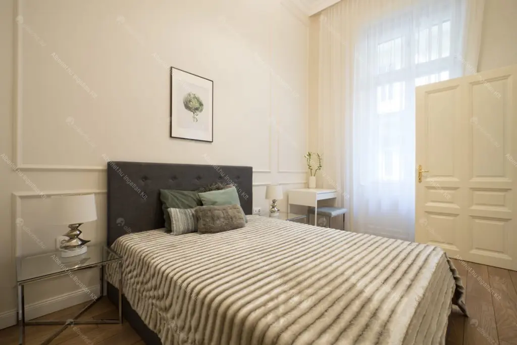 Kiadó albérlet 343000 Ft/hó áron: Budapest, V. kerület  Honvéd utca. Mérete: 54 nm, 2 szobás | Alberlet.hu - 6640574