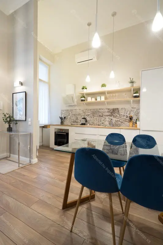 Kiadó albérlet 343000 Ft/hó áron: Budapest, V. kerület  Honvéd utca. Mérete: 54 nm, 2 szobás | Alberlet.hu - 6640575