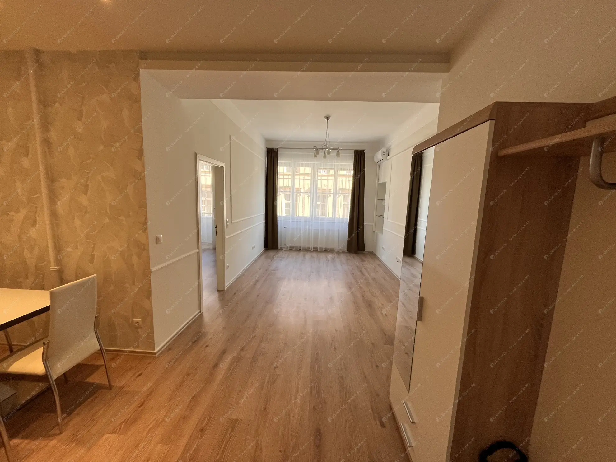 Kiadó albérlet 310000 Ft/hó áron: Budapest, V. kerület  Honvéd utca. Mérete: 56 nm, 2 szobás | Alberlet.hu - 6545940