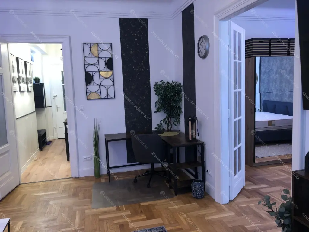 Kiadó albérlet 440000 Ft/hó áron: Budapest, V. kerület  Honvéd utca. Mérete: 60 nm, 2 szobás | Alberlet.hu - 6690858