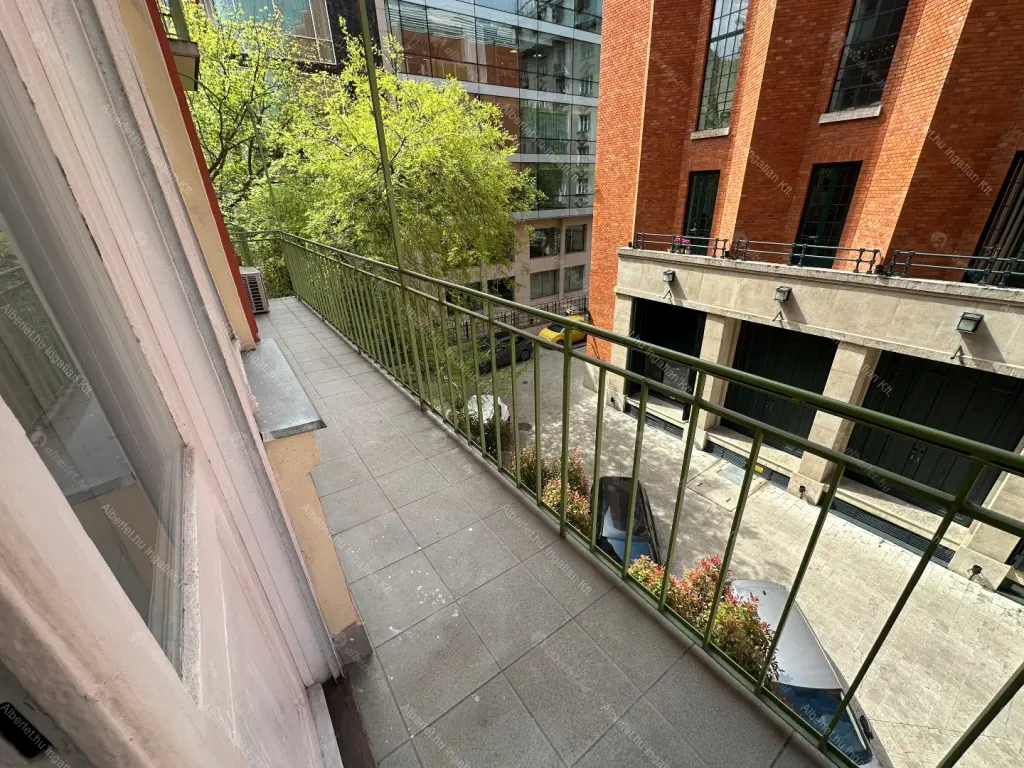 Kiadó albérlet 440000 Ft/hó áron: Budapest, V. kerület  Honvéd utca. Mérete: 60 nm, 2 szobás | Alberlet.hu - 6700711