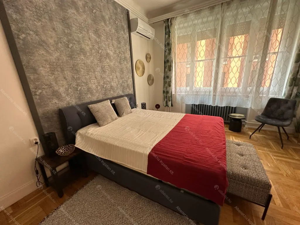 Kiadó albérlet 440000 Ft/hó áron: Budapest, V. kerület  Honvéd utca. Mérete: 60 nm, 2 szobás | Alberlet.hu - 6700716