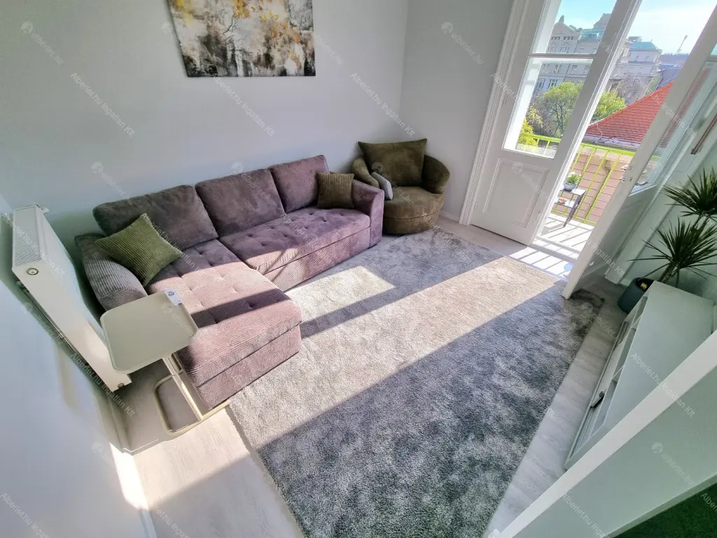 Kiadó albérlet 599000 Ft/hó áron: Budapest, V. kerület  Honvéd utca. Mérete: 72 nm, 3 szobás | Alberlet.hu - 6692507