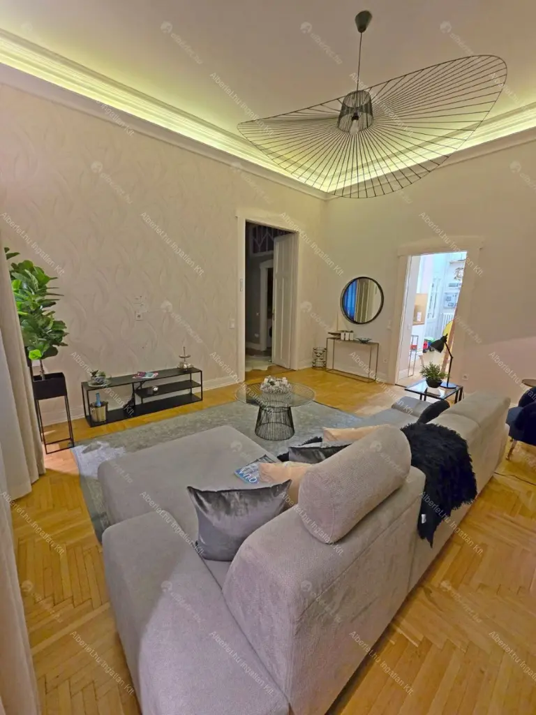 Kiadó albérlet 380000 Ft/hó áron: Budapest, V. kerület  Honvéd utca. Mérete: 75 nm, 2 szobás | Alberlet.hu - 6696958