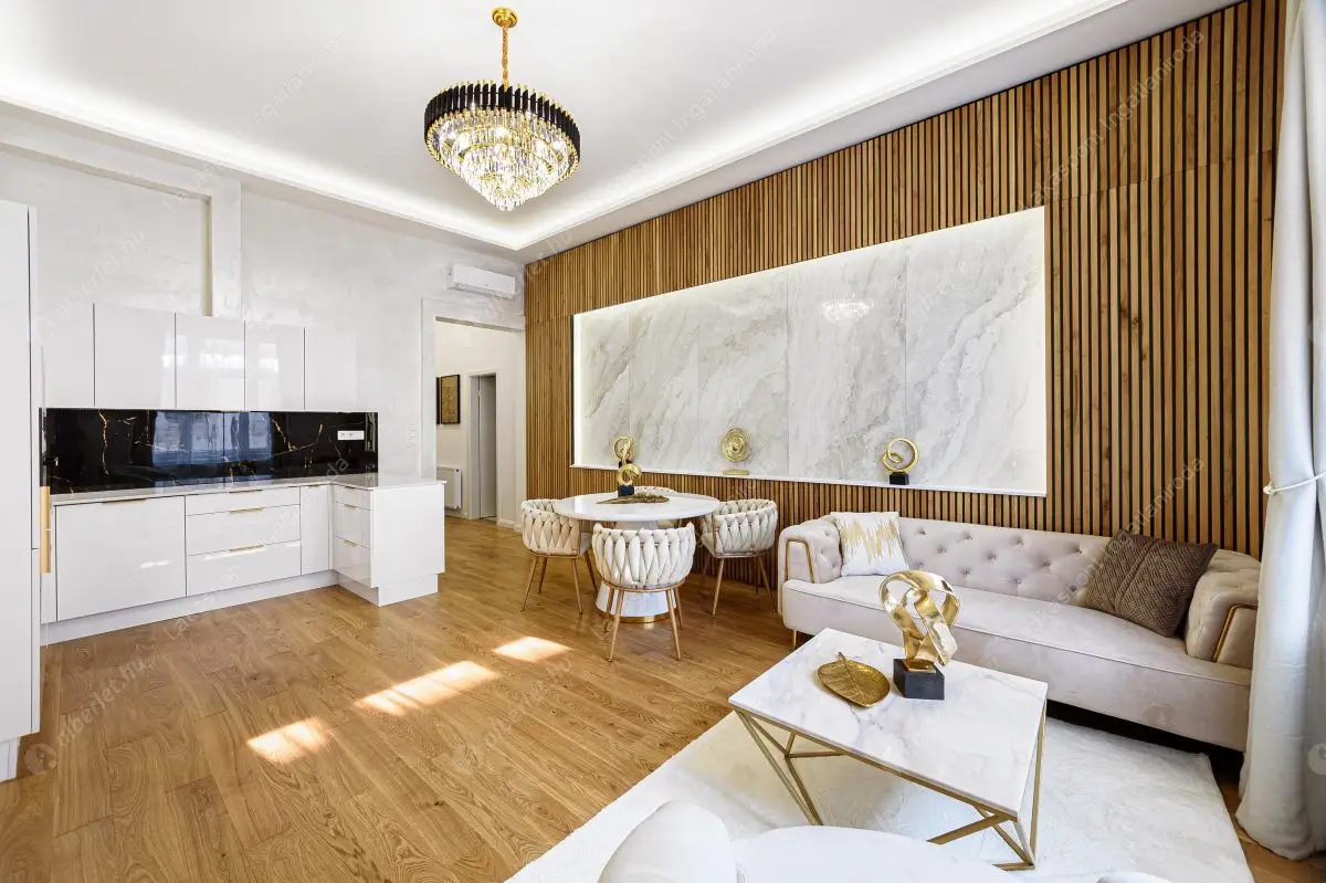 Kiadó albérlet 765000 Ft/hó áron: Budapest, V. kerület  Honvéd utca. Mérete: 80 nm, 3 szobás | Alberlet.hu - 6283696