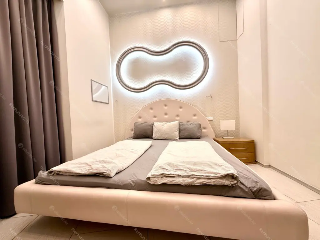 Kiadó albérlet 611000 Ft/hó áron: Budapest, V. kerület  Irányi utca. Mérete: 100 nm, 3 szobás | Alberlet.hu - 6639844