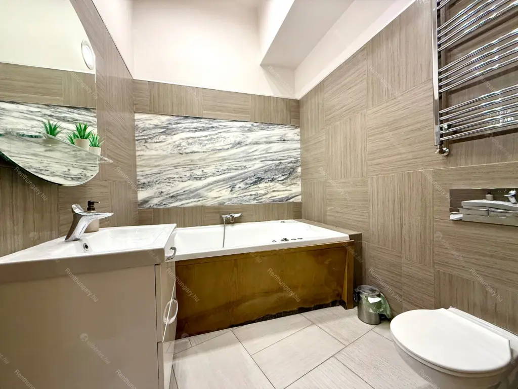 Kiadó albérlet 611000 Ft/hó áron: Budapest, V. kerület  Irányi utca. Mérete: 100 nm, 3 szobás | Alberlet.hu - 6639845