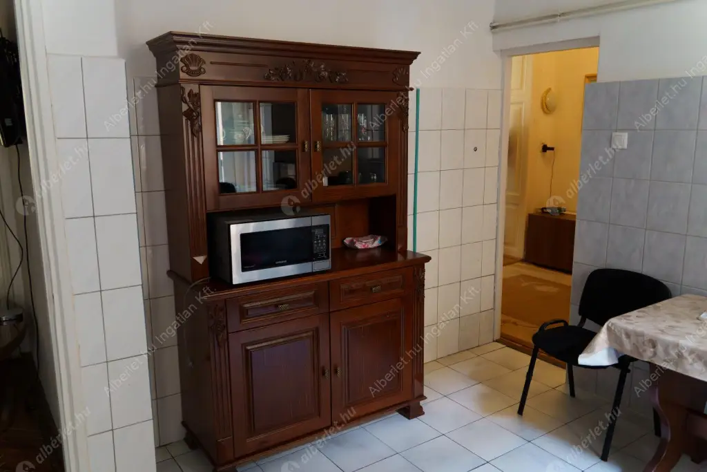 Kiadó albérlet 400000 Ft/hó áron: Budapest, V. kerület  Irányi utca. Mérete: 40 nm, 2 szobás | Alberlet.hu - 6624688