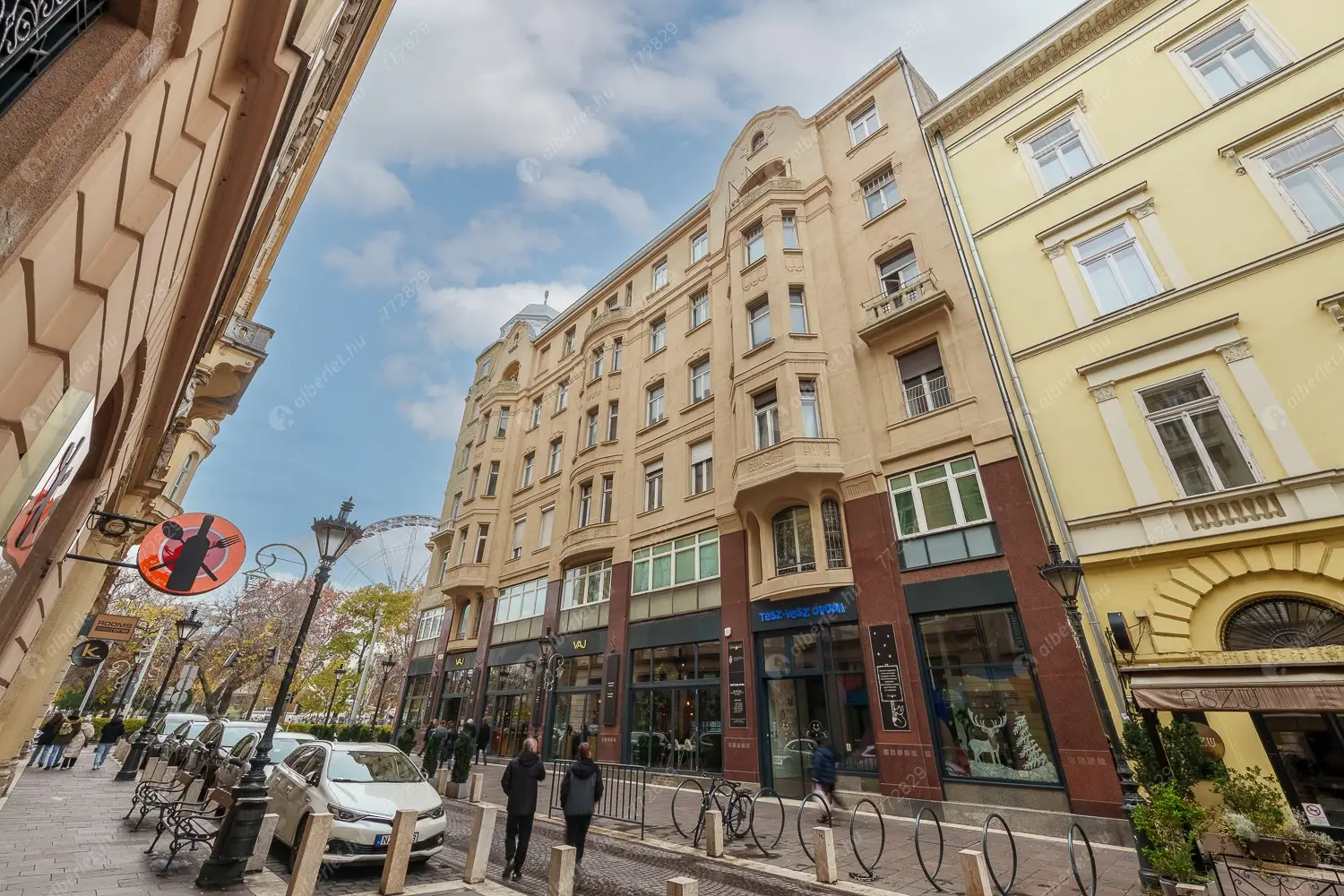 Kiadó albérlet 382000 Ft/hó áron: Budapest, V. kerület  József Attila utca. Mérete: 41 nm, 1 szobás | Alberlet.hu - 6620158