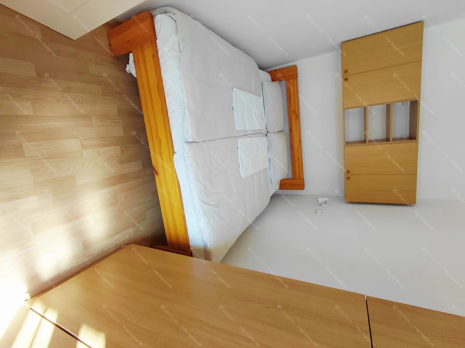 Kiadó albérlet 320000 Ft/hó áron: Budapest, V. kerület  József Attila utca. Mérete: 48 nm, 1 szobás | Alberlet.hu - 6703093