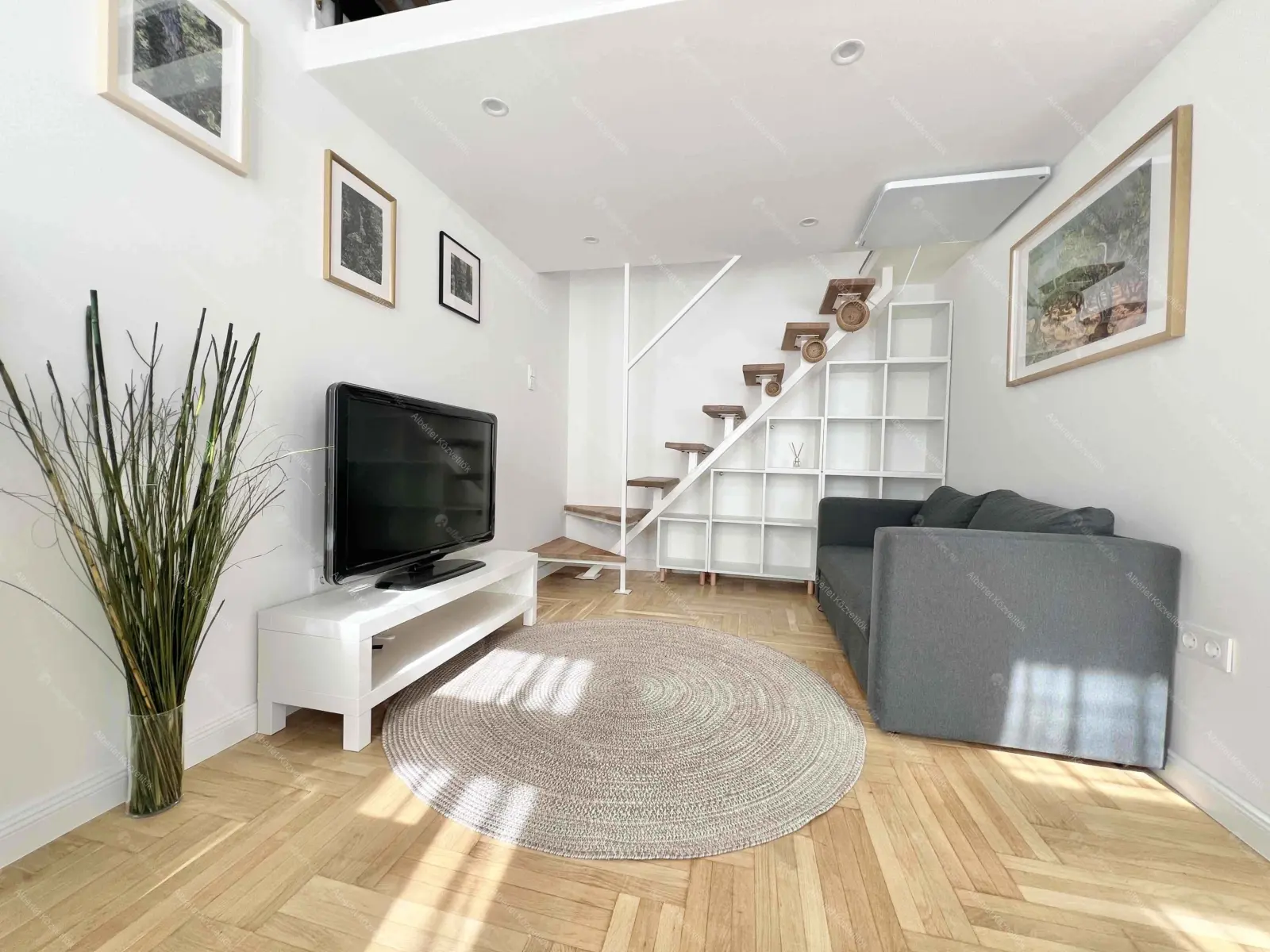 Kiadó albérlet 220000 Ft/hó áron: Budapest, V. kerület  József nádor tér. Mérete: 22 nm, 1 szobás | Alberlet.hu - 6677624