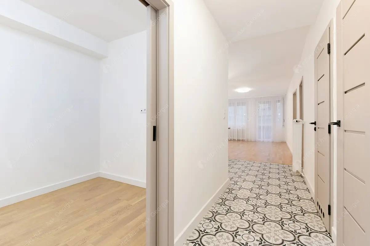 Kiadó albérlet 400000 Ft/hó áron: Budapest, V. kerület  József nádor tér. Mérete: 59 nm, 2 szobás | Alberlet.hu - 6628234