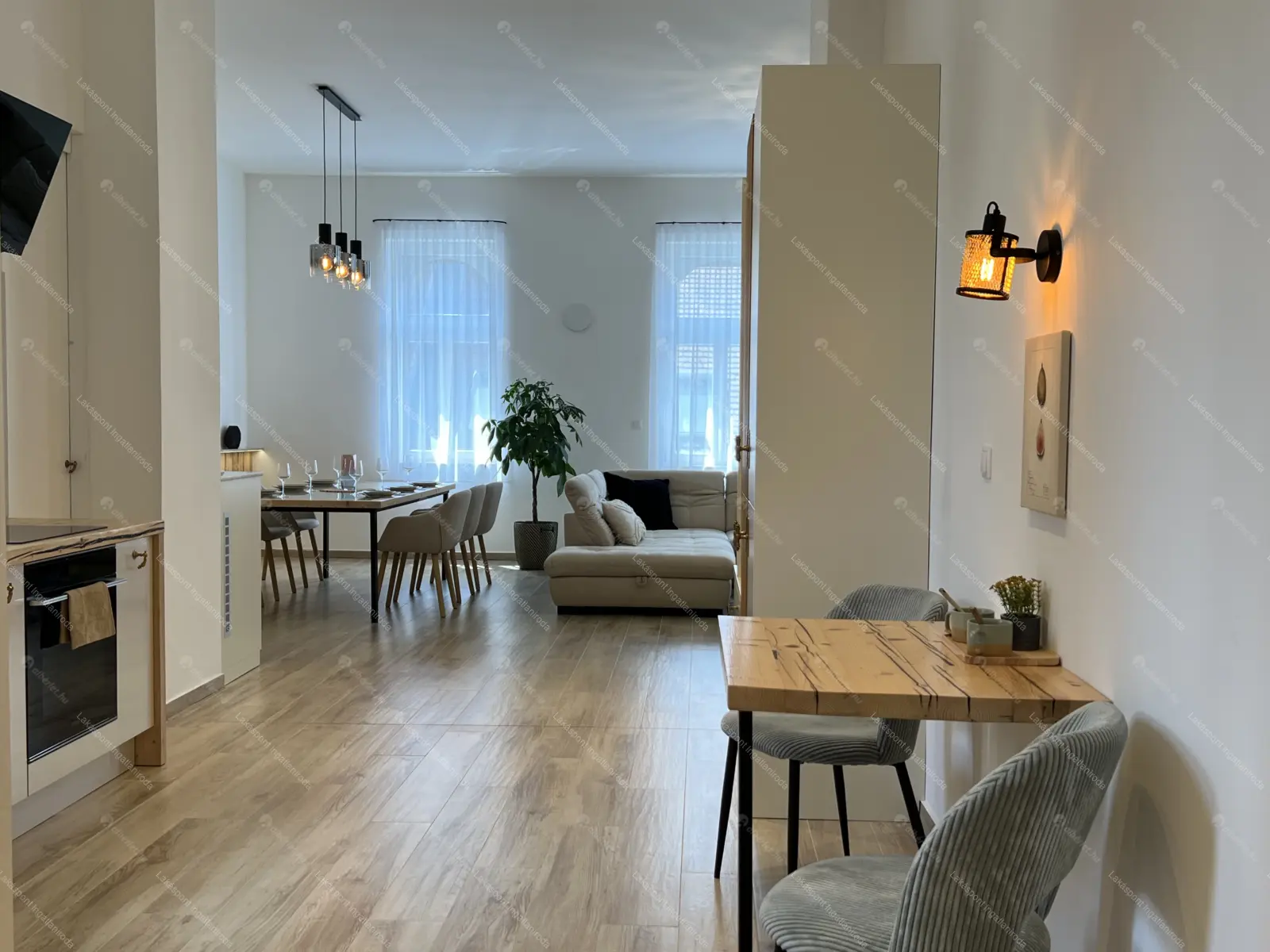 Kiadó albérlet 910000 Ft/hó áron: Budapest, V. kerület  Kálmán Imre utca. Mérete: 112 nm, 3 szobás | Alberlet.hu - 6699738