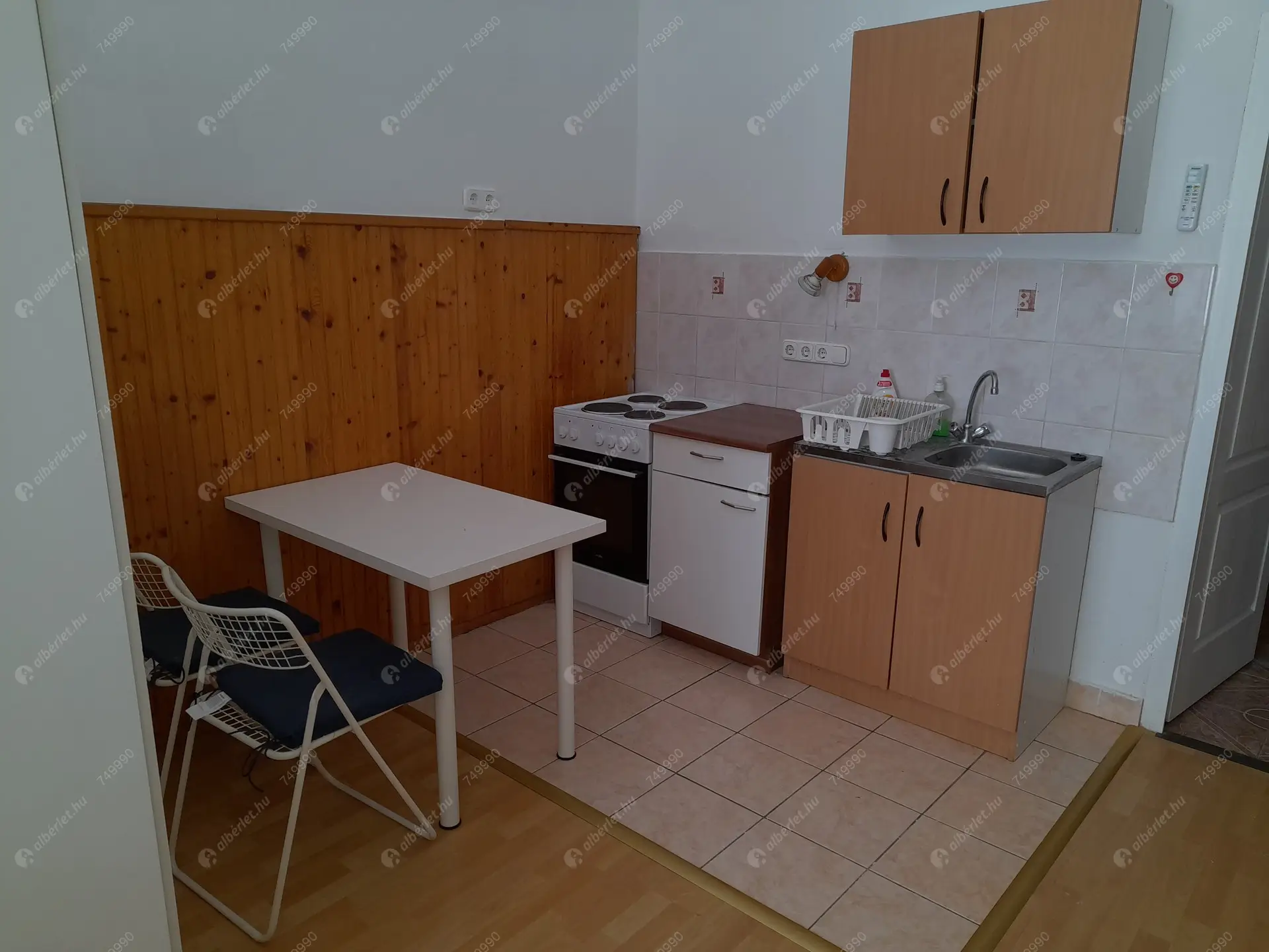 Kiadó albérlet 185000 Ft/hó áron: Budapest, V. kerület  Kálmán Imre utca. Mérete: 35 nm, 1 szobás | Alberlet.hu - 6296709