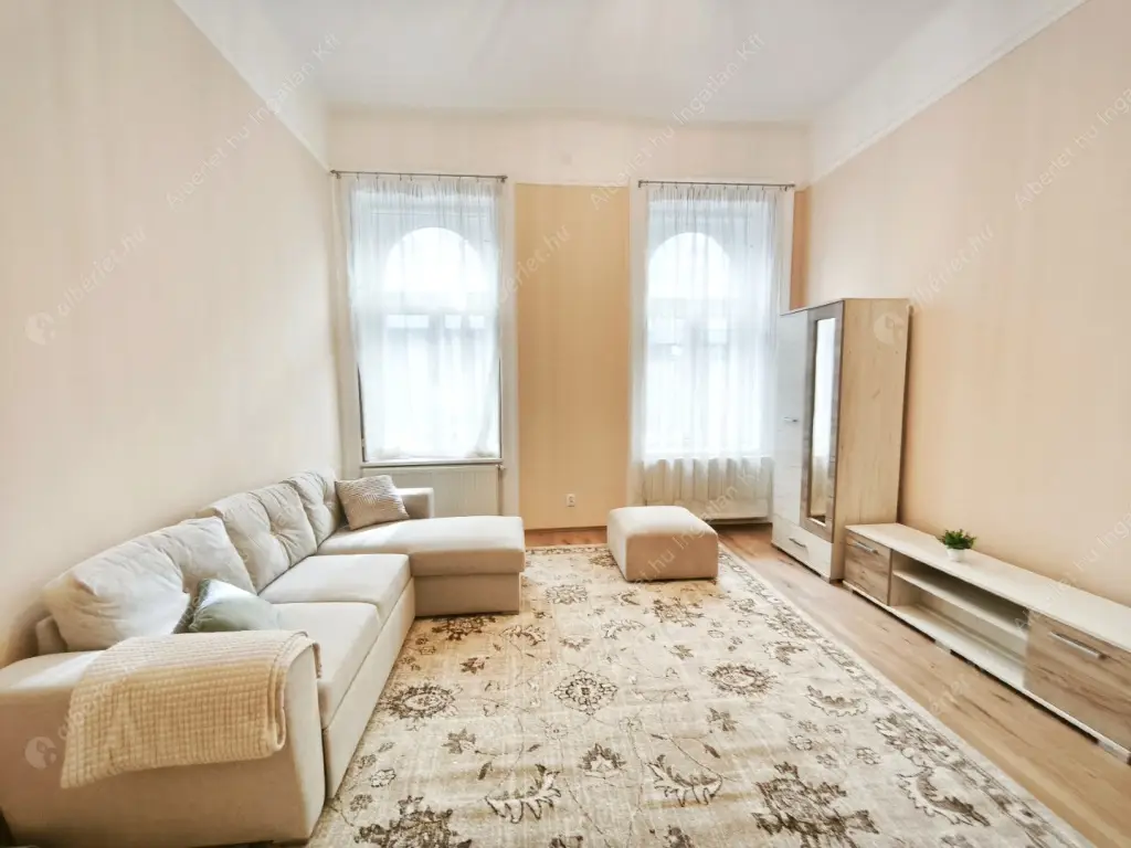 Kiadó albérlet 235000 Ft/hó áron: Budapest, V. kerület  Kálmán Imre utca. Mérete: 38 nm, 1 szobás | Alberlet.hu - 6566996