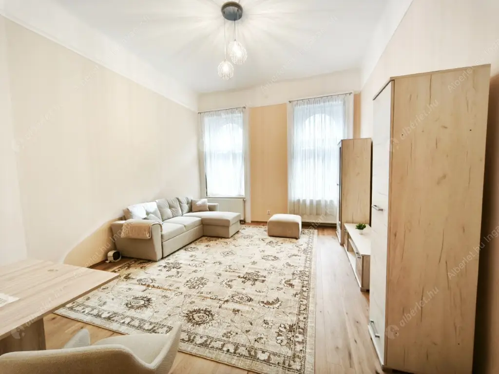 Kiadó albérlet 235000 Ft/hó áron: Budapest, V. kerület  Kálmán Imre utca. Mérete: 38 nm, 1 szobás | Alberlet.hu - 6567008