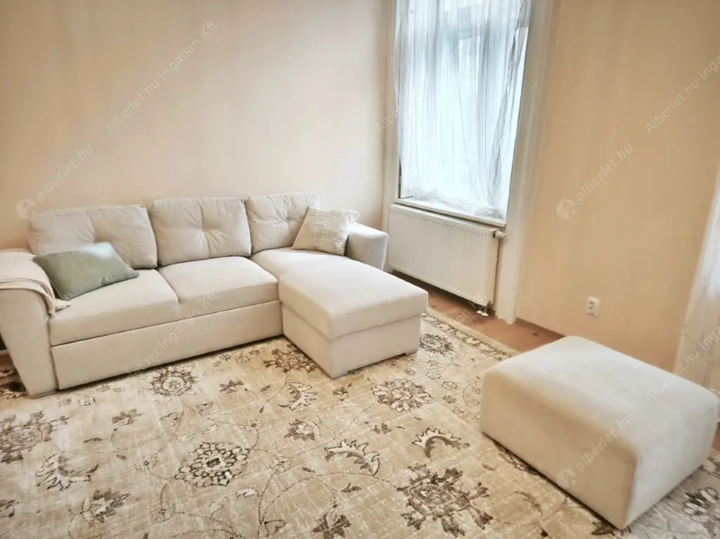 Kiadó albérlet 235000 Ft/hó áron: Budapest, V. kerület  Kálmán Imre utca. Mérete: 38 nm, 1 szobás | Alberlet.hu - 6567009