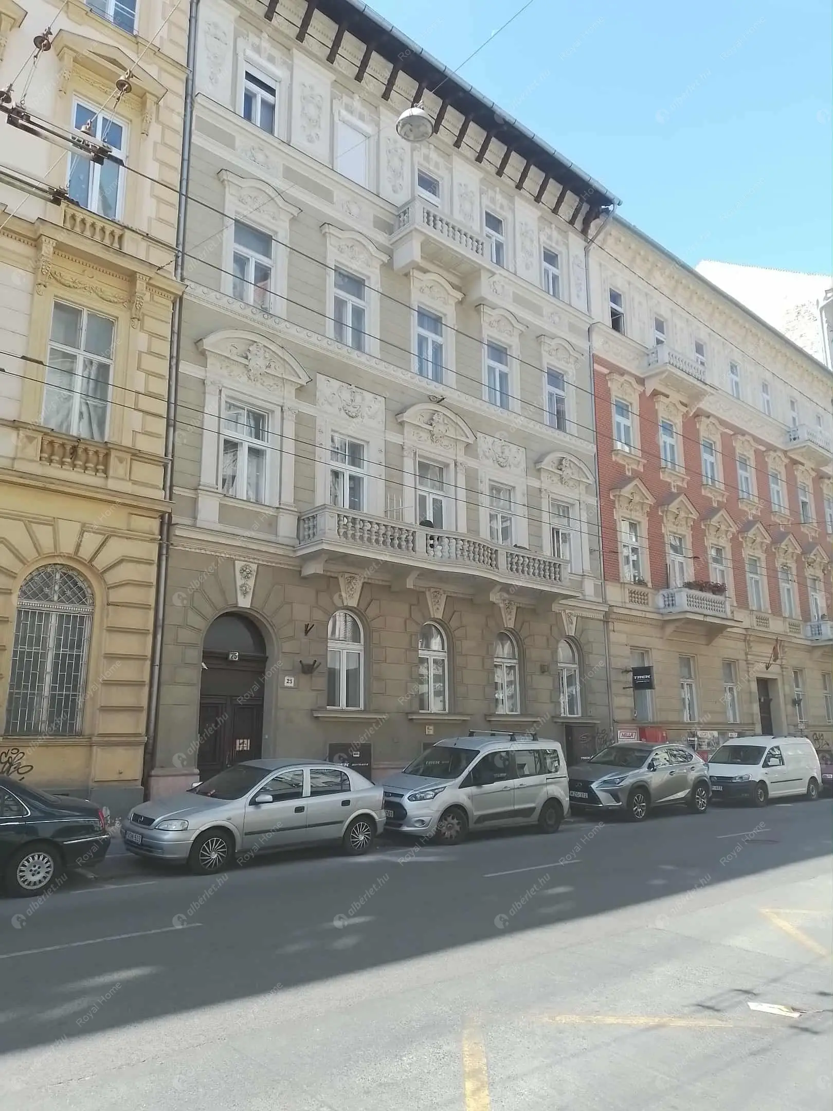 Kiadó albérlet 235000 Ft/hó áron: Budapest, V. kerület  Kálmán Imre utca. Mérete: 38 nm, 1 szobás | Alberlet.hu - 6577920