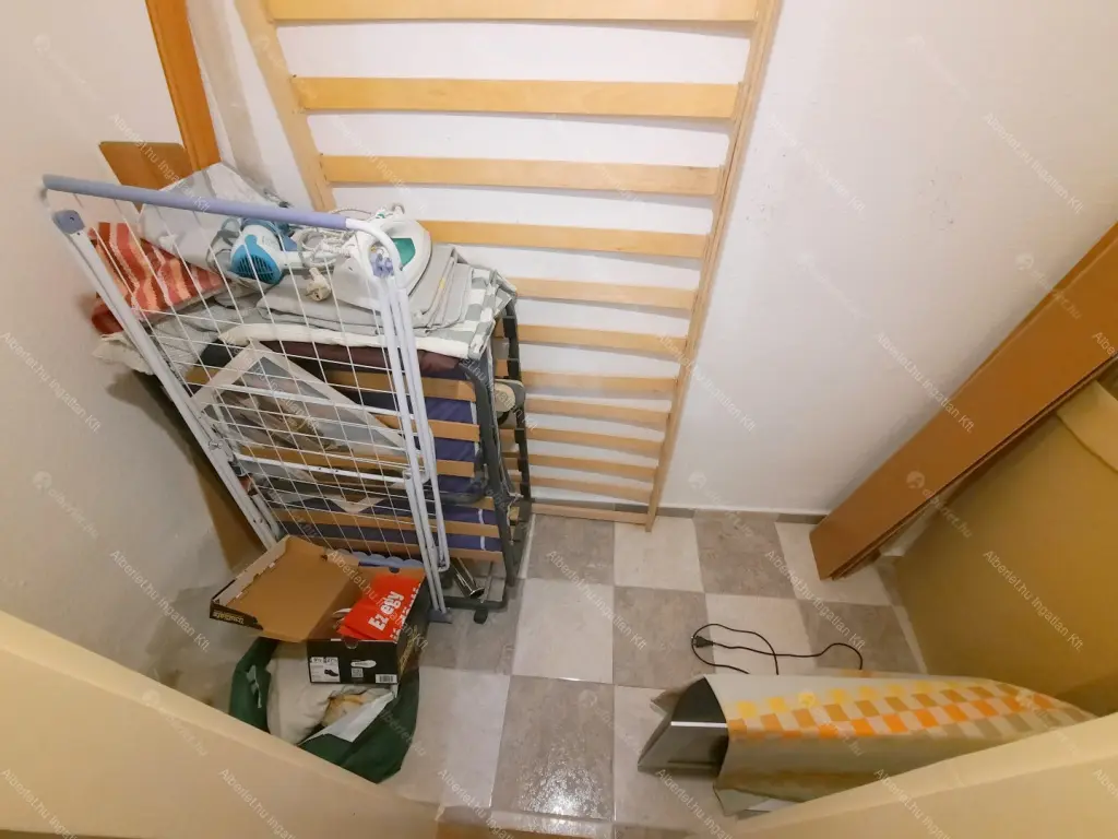 Kiadó albérlet 280000 Ft/hó áron: Budapest, V. kerület  Kálmán Imre utca. Mérete: 63 nm, 2 szobás | Alberlet.hu - 5914406