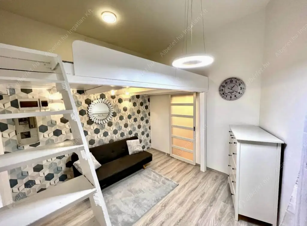 Kiadó albérlet 260000 Ft/hó áron: Budapest, V. kerület  Kecskeméti utca. Mérete: 22 nm, 1 szobás | Alberlet.hu - 6516695