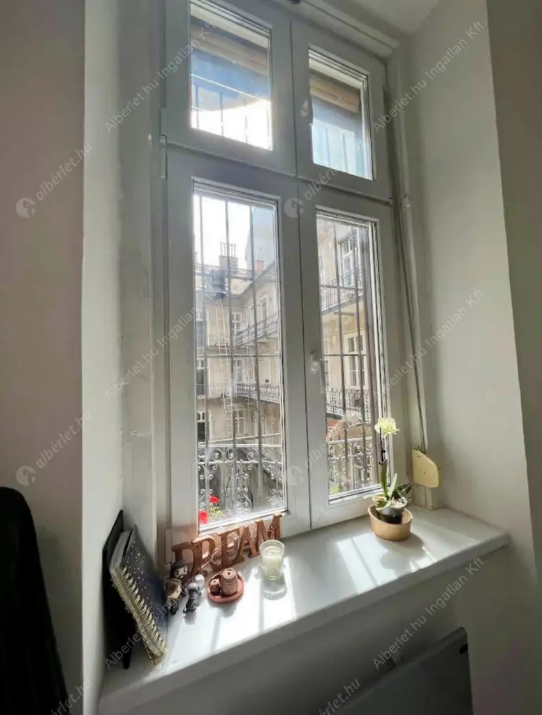 Kiadó albérlet 260000 Ft/hó áron: Budapest, V. kerület  Kecskeméti utca. Mérete: 22 nm, 1 szobás | Alberlet.hu - 6615901