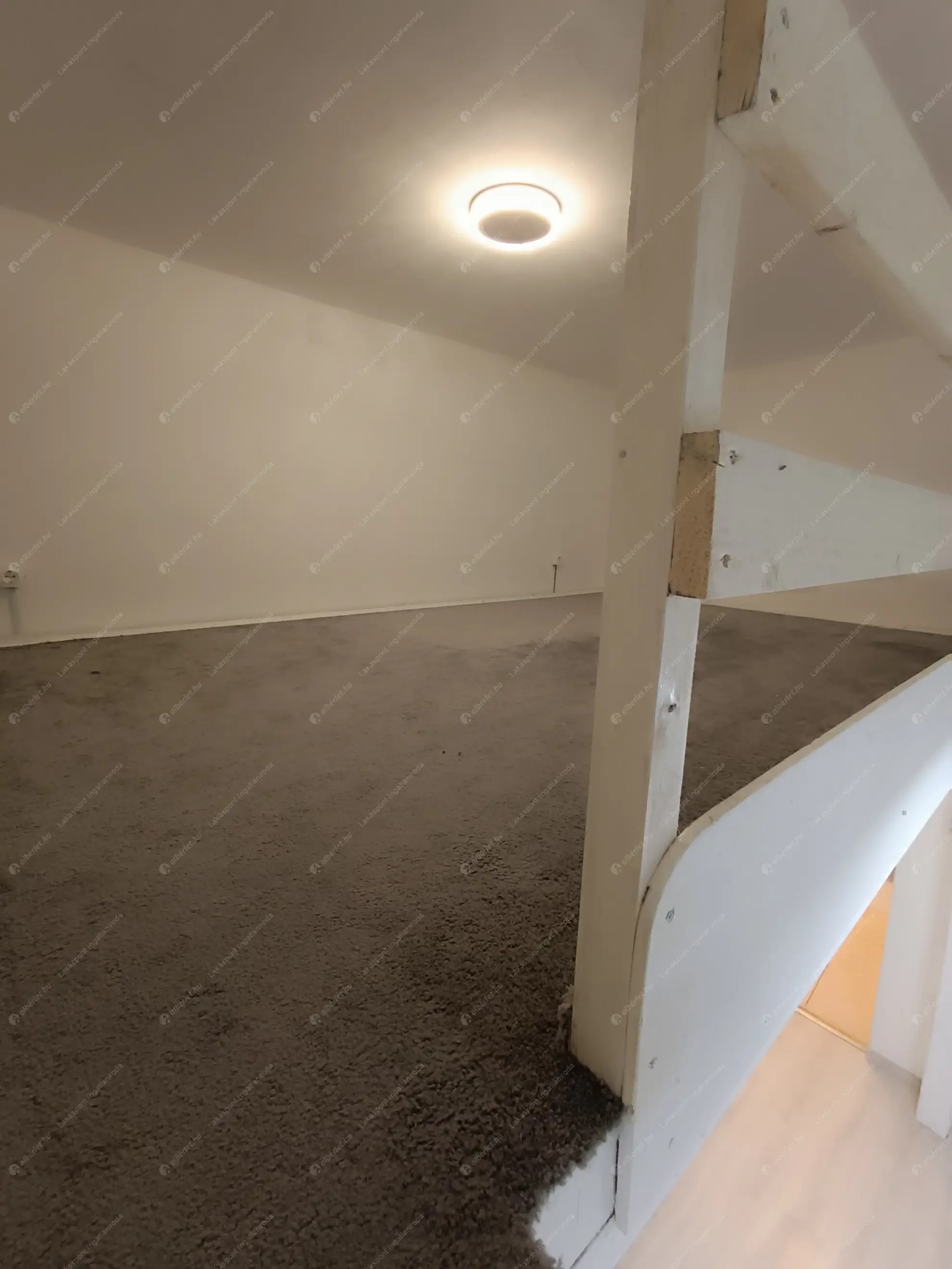 Kiadó albérlet 200000 Ft/hó áron: Budapest, V. kerület  Kecskeméti utca. Mérete: 23 nm, 1 szobás | Alberlet.hu - 6625529