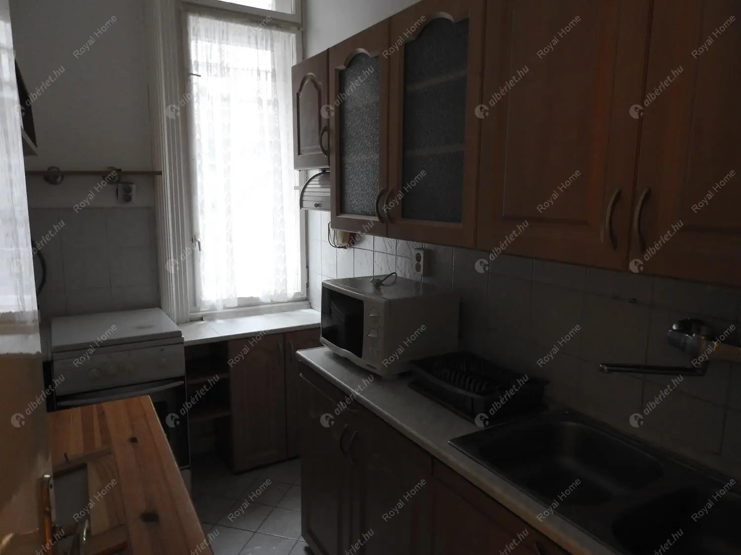 Kiadó albérlet 150000 Ft/hó áron: Budapest, V. kerület  Kecskeméti utca. Mérete: 35 nm, 1 szobás | Alberlet.hu - 5661243