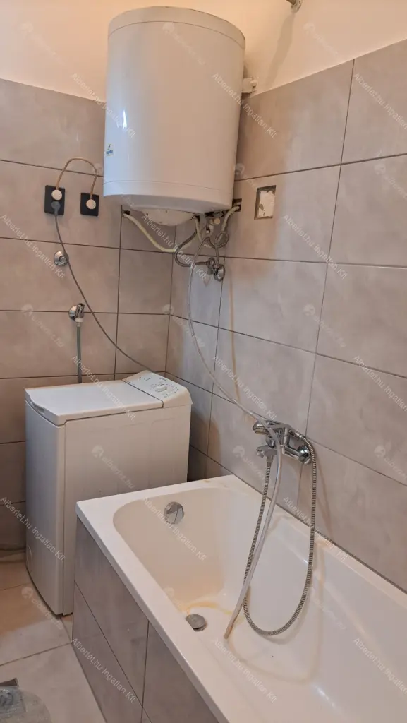 Kiadó albérlet 230000 Ft/hó áron: Budapest, V. kerület  Kecskeméti utca. Mérete: 39 nm, 1 szobás | Alberlet.hu - 6668287