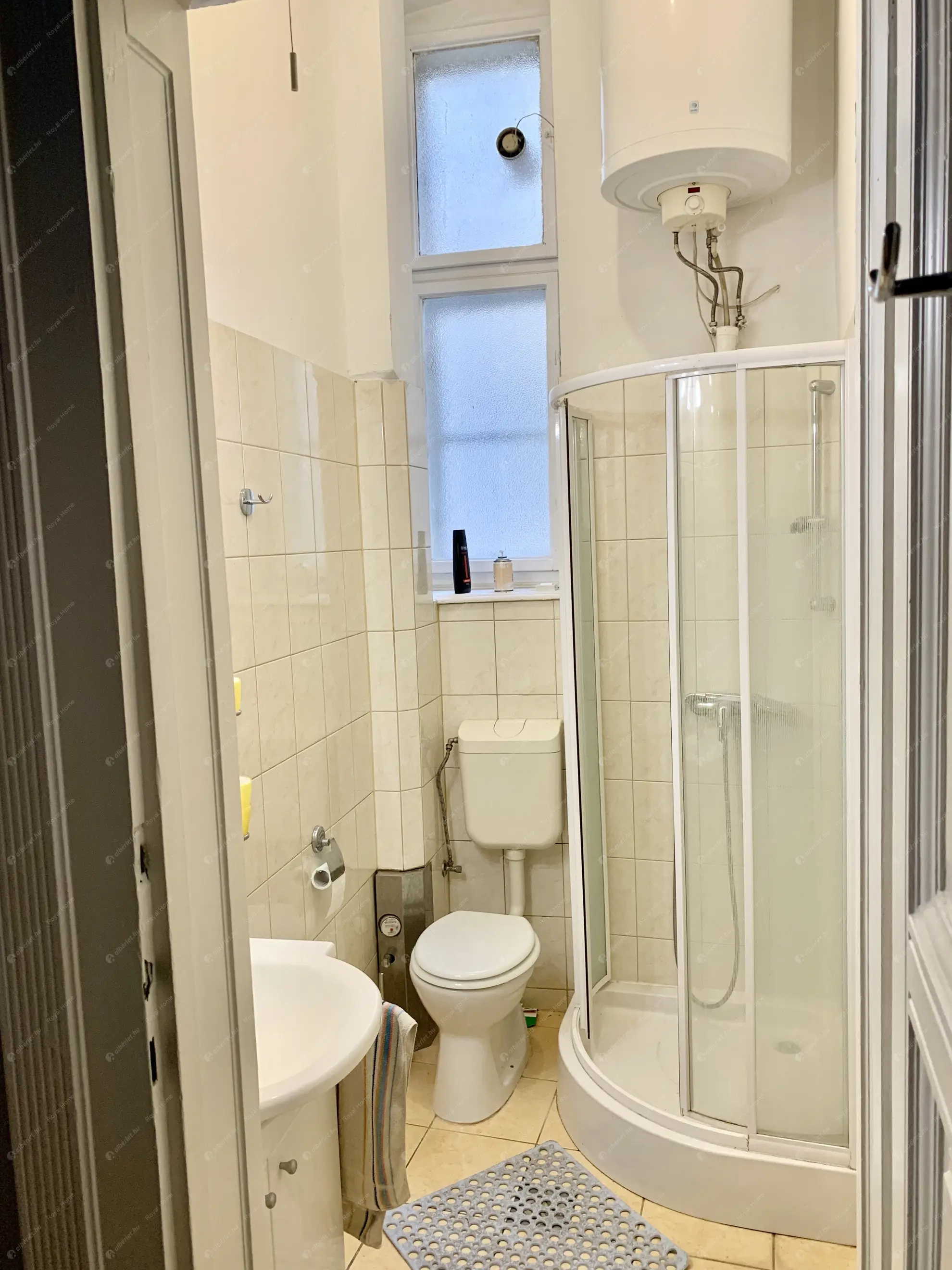 Kiadó albérlet 199000 Ft/hó áron: Budapest, V. kerület  Kecskeméti utca. Mérete: 40 nm, 1 szobás | Alberlet.hu - 6576691