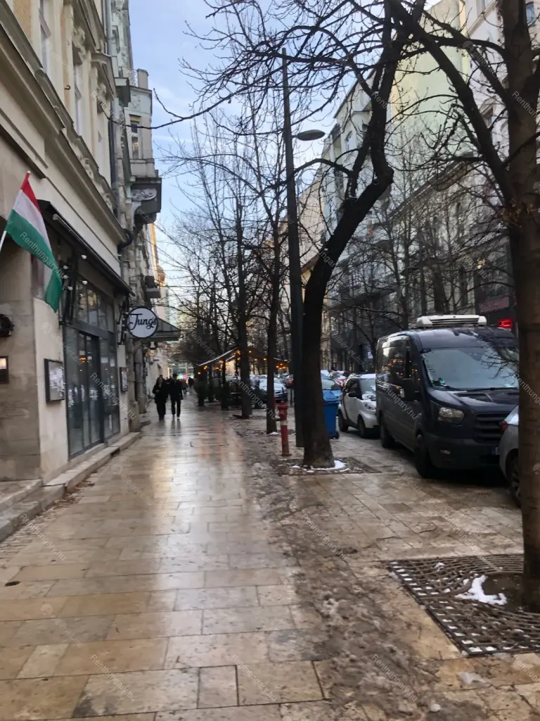 Kiadó albérlet 220000 Ft/hó áron: Budapest, V. kerület  Kecskeméti utca. Mérete: 40 nm, 1 szobás | Alberlet.hu - 6654803