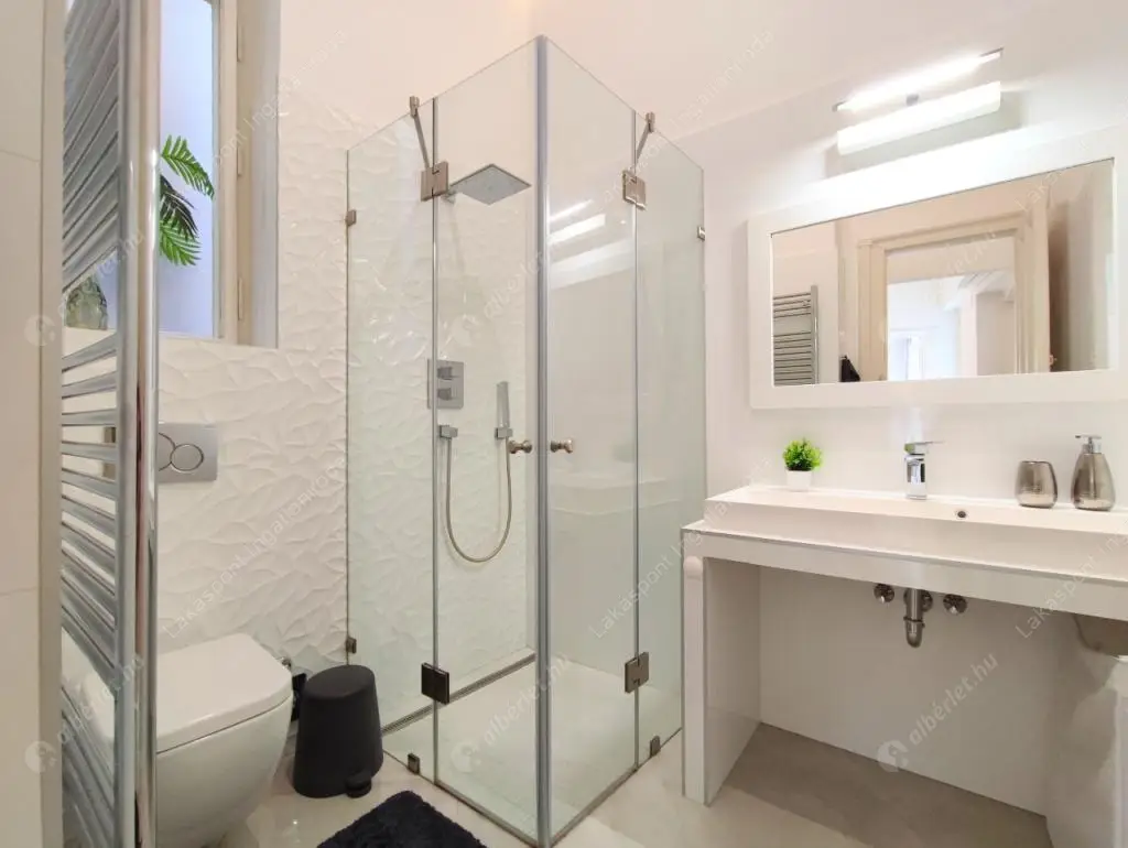 Kiadó albérlet 385000 Ft/hó áron: Budapest, V. kerület  Kecskeméti utca. Mérete: 66 nm, 2 szobás | Alberlet.hu - 6557101