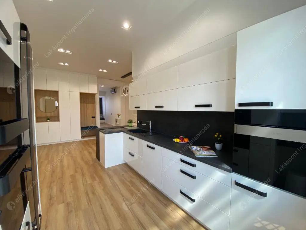 Kiadó albérlet 773000 Ft/hó áron: Budapest, V. kerület  Kecskeméti utca. Mérete: 90 nm, 2 szobás | Alberlet.hu - 6529783