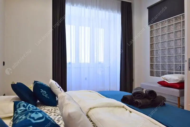 Kiadó albérlet 773000 Ft/hó áron: Budapest, V. kerület  Kecskeméti utca. Mérete: 90 nm, 2 szobás | Alberlet.hu - 6529793