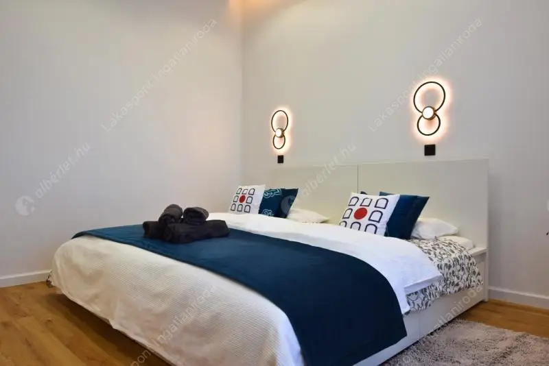 Kiadó albérlet 773000 Ft/hó áron: Budapest, V. kerület  Kecskeméti utca. Mérete: 90 nm, 2 szobás | Alberlet.hu - 6529794