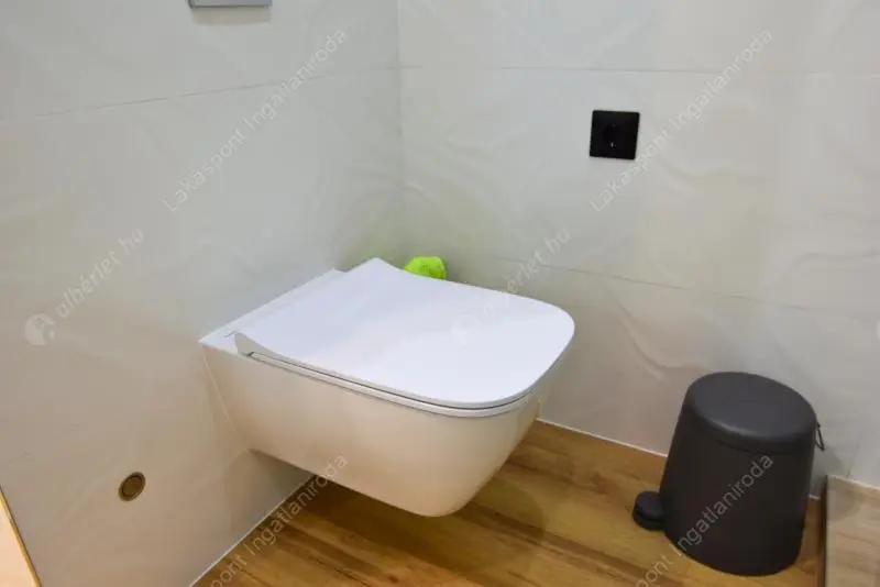 Kiadó albérlet 773000 Ft/hó áron: Budapest, V. kerület  Kecskeméti utca. Mérete: 90 nm, 2 szobás | Alberlet.hu - 6529801