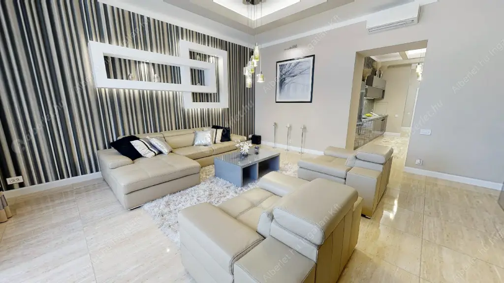 Kiadó albérlet 1091000 Ft/hó áron: Budapest, V. kerület  Királyi Pál utca. Mérete: 116 nm, 4 szobás | Alberlet.hu - 6562746