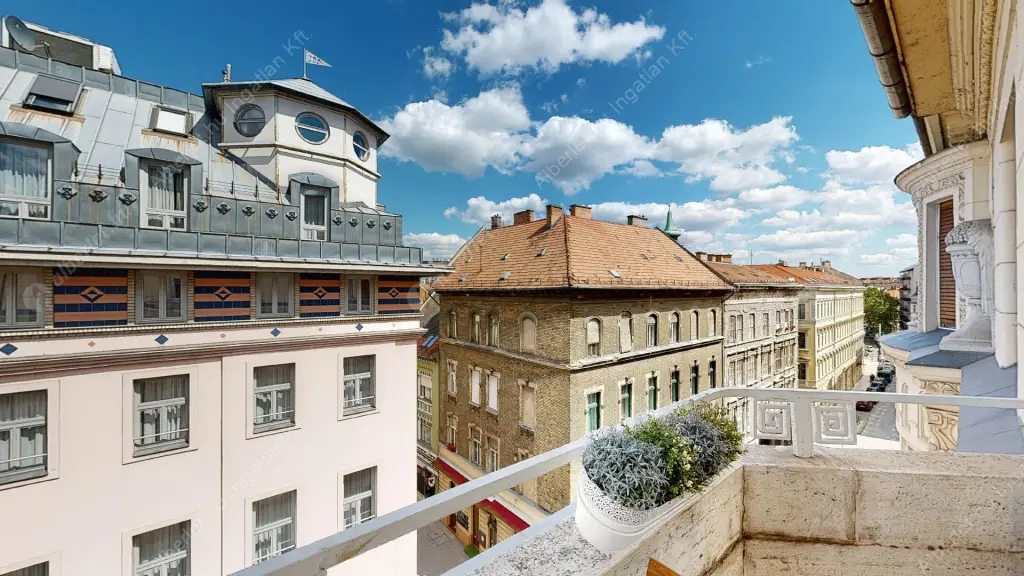 Kiadó albérlet 1091000 Ft/hó áron: Budapest, V. kerület  Királyi Pál utca. Mérete: 116 nm, 4 szobás | Alberlet.hu - 6562762