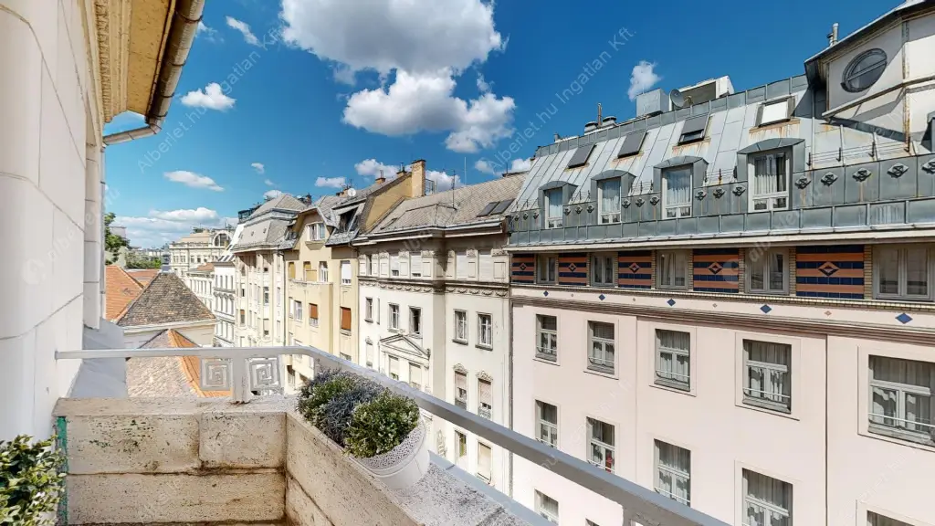 Kiadó albérlet 1091000 Ft/hó áron: Budapest, V. kerület  Királyi Pál utca. Mérete: 116 nm, 4 szobás | Alberlet.hu - 6562763