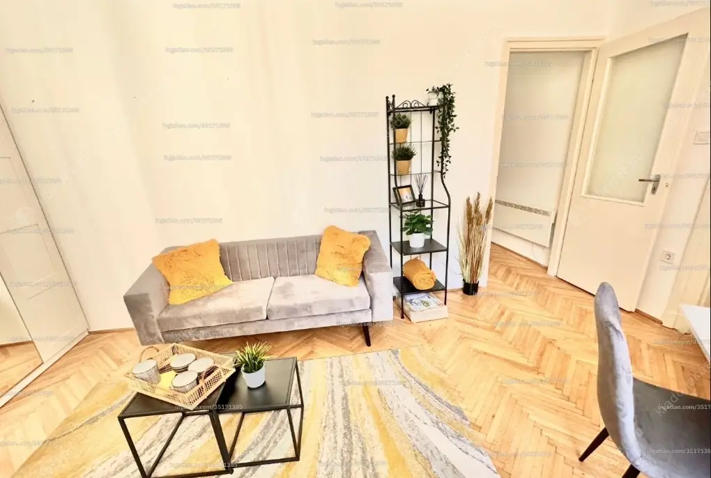 Kiadó albérlet 250000 Ft/hó áron: Budapest, V. kerület  Kossuth Lajos utca. Mérete: 35 nm, 2 szobás | Alberlet.hu - 6625947