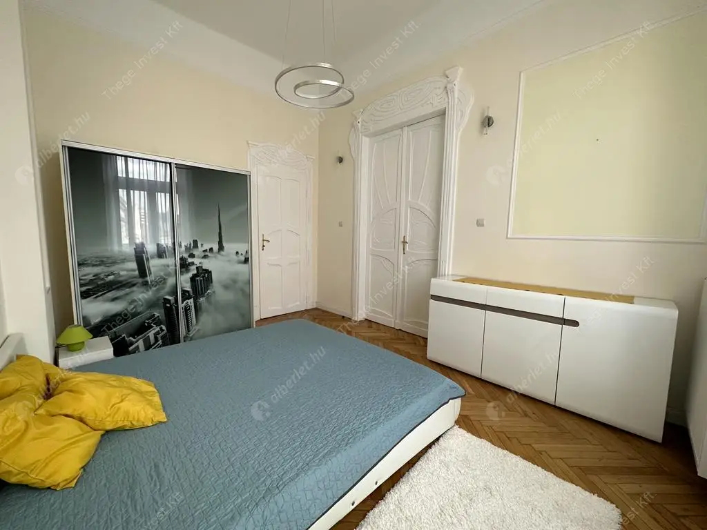 Kiadó albérlet 360000 Ft/hó áron: Budapest, V. kerület  Kossuth Lajos utca. Mérete: 68 nm, 2 szobás | Alberlet.hu - 6581853
