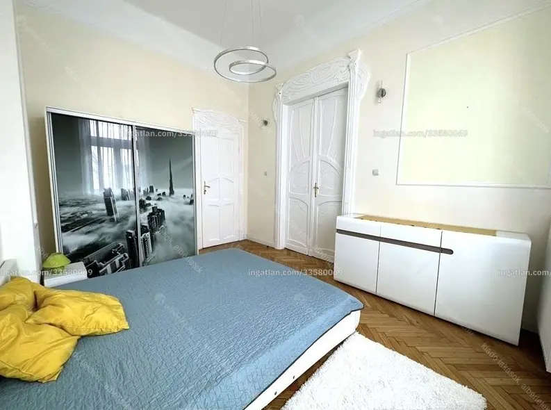 Kiadó albérlet 340000 Ft/hó áron: Budapest, V. kerület  Kossuth Lajos utca. Mérete: 68 nm, 2 szobás | Alberlet.hu - 6653526