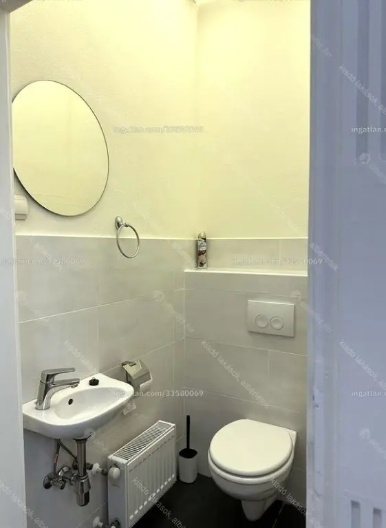 Kiadó albérlet 340000 Ft/hó áron: Budapest, V. kerület  Kossuth Lajos utca. Mérete: 68 nm, 2 szobás | Alberlet.hu - 6653531