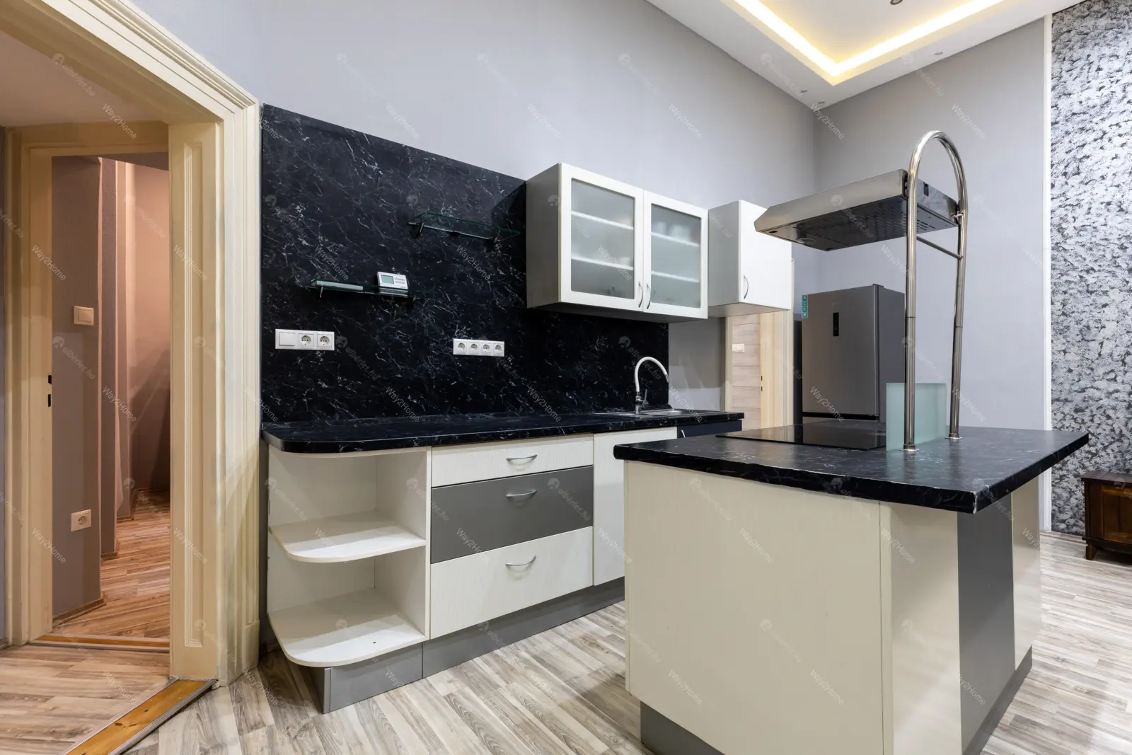 Kiadó albérlet 280000 Ft/hó áron: Budapest, V. kerület  Kossuth Lajos utca. Mérete: 69 nm, 3 szobás | Alberlet.hu - 6687793