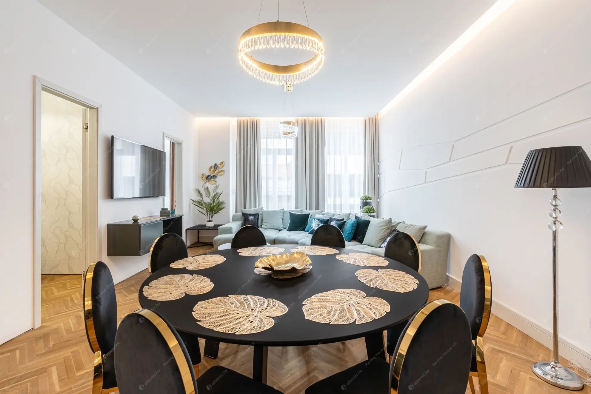 Kiadó albérlet 1290000 Ft/hó áron: Budapest, V. kerület  Kristóf tér. Mérete: 133 nm, 1 szobás | Alberlet.hu - 6586996