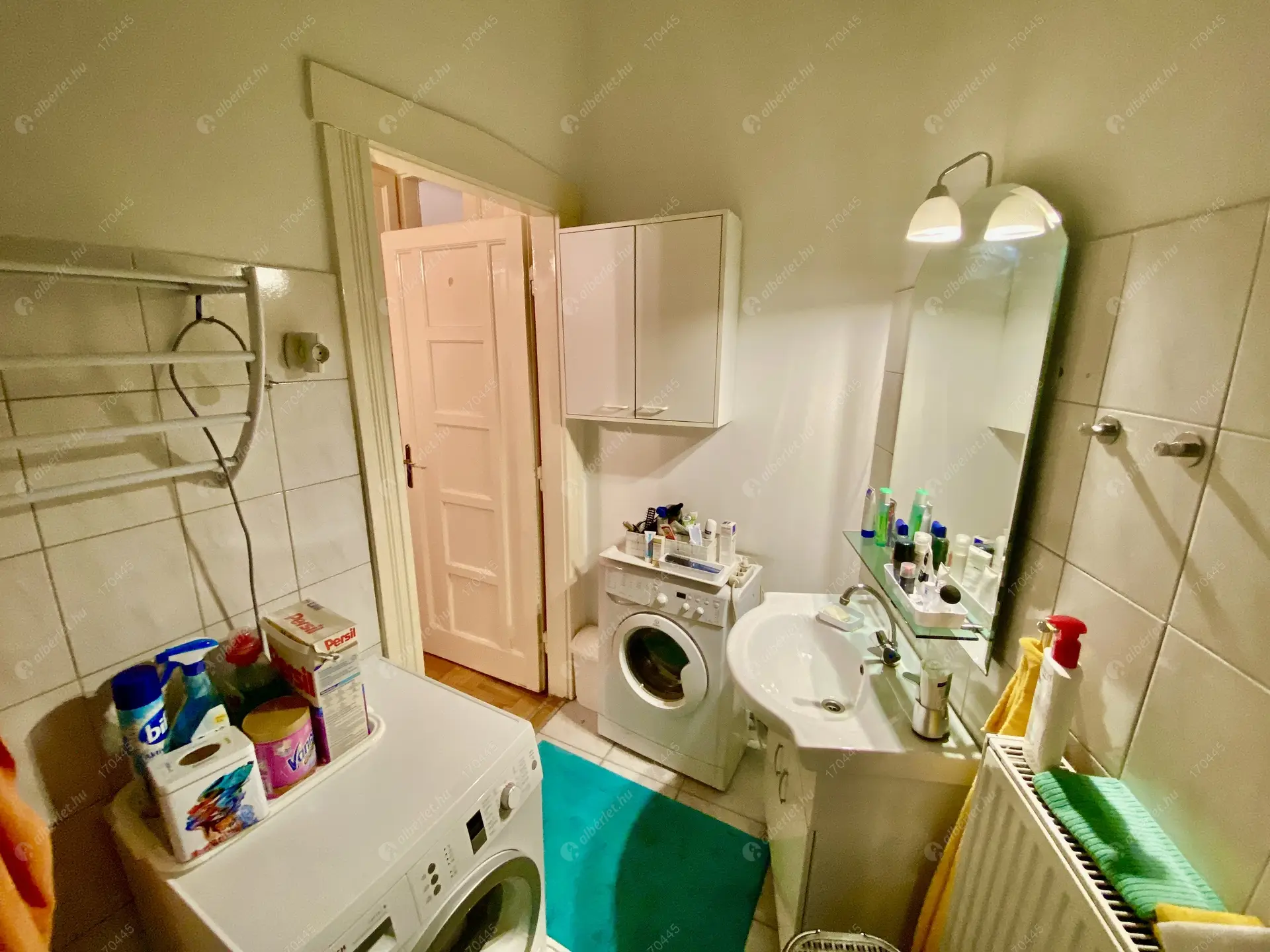 Kiadó albérlet 291000 Ft/hó áron: Budapest, V. kerület  Magyar utca. Mérete: 65 nm, 2 szobás | Alberlet.hu - 6489635